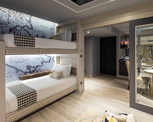 Family Suite with Bunk Bed